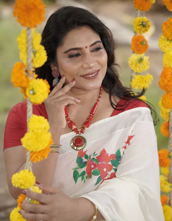 Bougainvillea Handpainted Kerala Saree – Silver Border